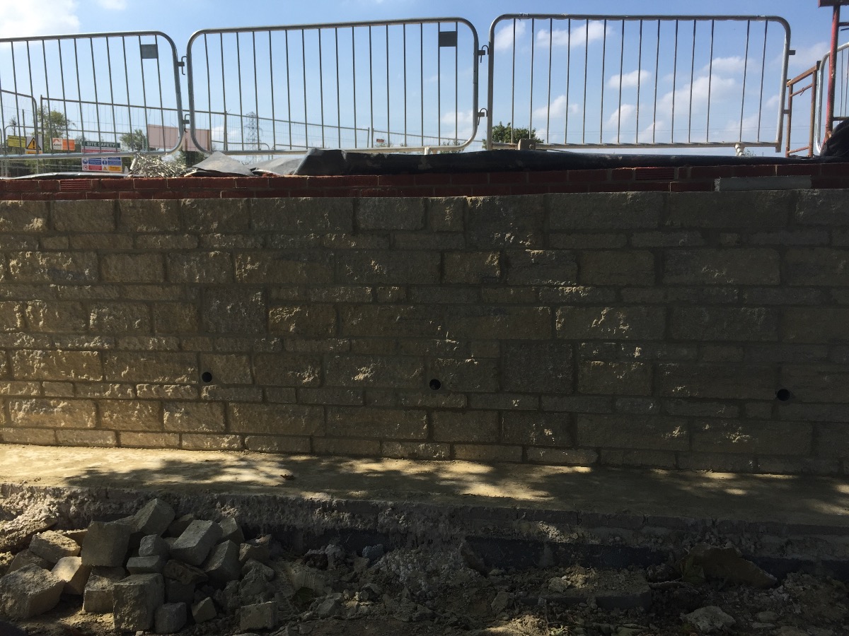 Builder: Image 32
